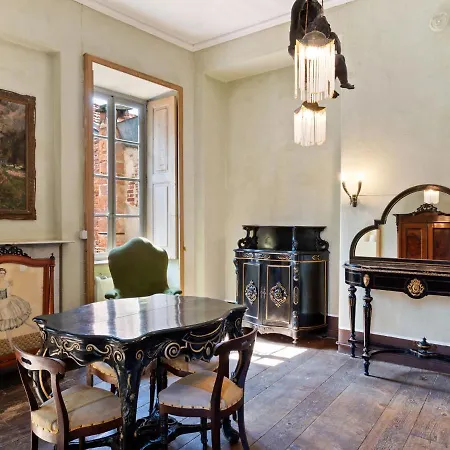 Charming In With Garden And Fireplace Maggiora