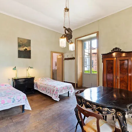 Charming In With Garden And Fireplace Villa *